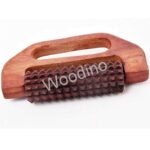 Woodino Sheesham Wood D shape Acupressure Massager