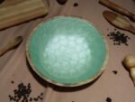 Woodino Mango Wood Salad Bowl with Inner Resin Art – Mother of Pearl Look – Decorative Serving Bowl for Dry Items, Snacks, Fruits – Handcrafted with Epoxy Clear Layer (9x3 Inch - green)