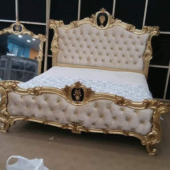 34d071609a5d17d6cc23c3bb6d1284d5-1.jpg Woodino Italian Style Antique Golden Carved King Size Bed Model: RWC BD 10077